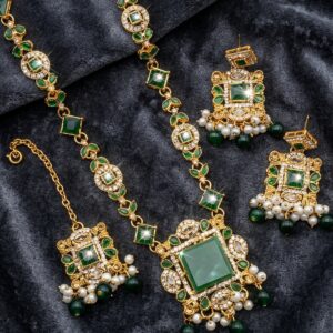 Mala set with Tika and Earrings