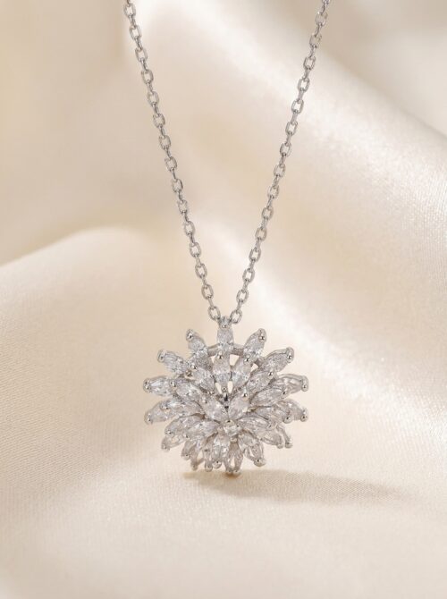 Party-Wear-Silver-Locket
